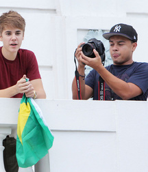 Billy's Hot Picks 729 Justin Beiber 583dbde0cc380.jpg