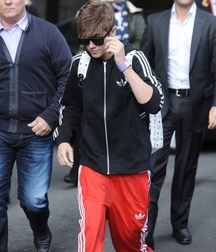 Billy's Hot Picks 728 Justin Beiber 583dbe09a182e.jpg