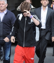 Billy's Hot Picks 728 Justin Beiber 583dbe0b9d410.jpg