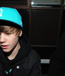 Billy's Hot Picks 728 Justin Beiber 583dbe125e68b.jpg