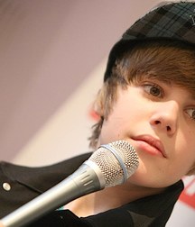 Billy's Hot Picks 728 Justin Beiber 583dbe35db460.jpg