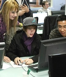 Billy's Hot Picks 728 Justin Beiber 583dbe37677ab.jpg