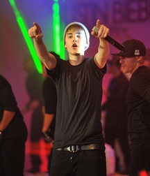 Billy's Hot Picks 727 Justin Beiber