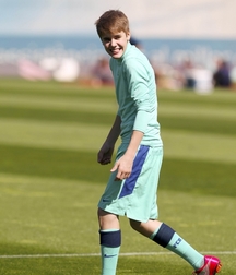 Billy's Hot Picks 727 Justin Beiber 583dbe71ebacf.jpg