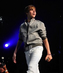 Billy's Hot Picks 726 Justin Beiber 583dbeb3e70f8.jpg