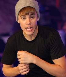 Billy's Hot Picks 726 Justin Beiber 583dbecc76b54.jpg