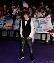 Billy's Hot Picks 733 Justin Beiber 583ddab83c226.jpg