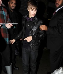 Billy's Hot Picks 733 Justin Beiber 583ddac12c956.jpg