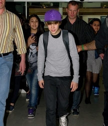 Billy's Hot Picks 733 Justin Beiber 583ddacb3ee41.jpg