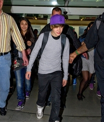 Billy's Hot Picks 733 Justin Beiber 583ddacc429f9.jpg