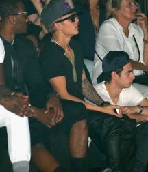 Billy's Hot Picks 731 Justin Beiber 583ddb20b9cdf.jpg