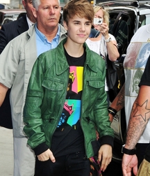 Billy's Hot Picks 732 Justin Beiber 583ddb5589a82.jpg