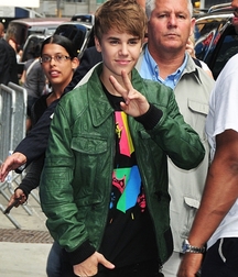 Billy's Hot Picks 732 Justin Beiber 583ddb5bbce5f.jpg