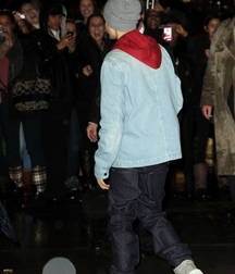 Billy's Hot Picks 732 Justin Beiber 583ddb634f865.jpg