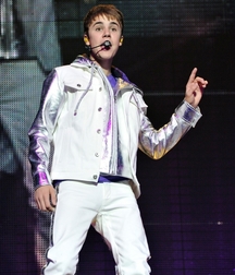 Billy's Hot Picks 732 Justin Beiber 583ddb70e30c4.jpg