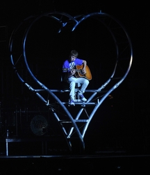 Billy's Hot Picks 732 Justin Beiber 583ddb79a5852.jpg