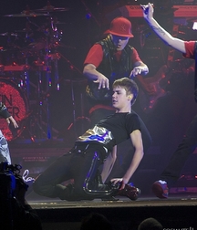 Billy's Hot Picks 732 Justin Beiber 583ddb7c8e404.jpg