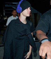 Billy's Hot Picks 734 Justin Beiber 583ddbb970cef.jpg