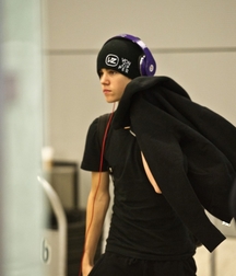 Billy's Hot Picks 734 Justin Beiber 583ddbba6c8a1.jpg