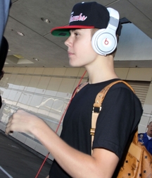 Billy's Hot Picks 734 Justin Beiber 583ddbc0a61aa.jpg