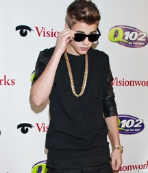 Billy's Hot Picks 735 Justin Beiber 583ddc2fa6c5b.jpg