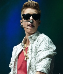 Billy's Hot Picks 735 Justin Beiber 583ddc3197dd0.jpg