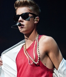 Billy's Hot Picks 735 Justin Beiber 583ddc32b6a34.jpg