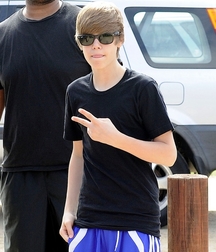 Billy's Hot Picks 736 Justin Beiber 583deafc8ea49.jpg