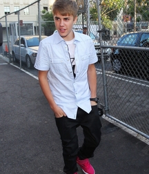 Billy's Hot Picks 736 Justin Beiber 583deb07dd7b2.jpg