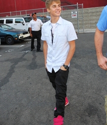 Billy's Hot Picks 736 Justin Beiber 583deb0b1d3dd.jpg