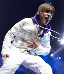 Billy's Hot Picks 737 Justin Beiber 583deb59883a3.jpg