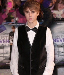 Billy's Hot Picks 737 Justin Beiber 583deb5dd134b.jpg