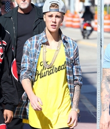 Billy's Hot Picks 737 Justin Beiber 583deb6ebf9d0.jpg