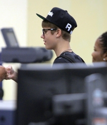 Billy's Hot Picks 738 Justin Beiber 583deb9b9b0d3.jpg
