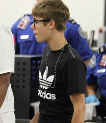 Billy's Hot Picks 738 Justin Beiber 583deba1f14fc.jpg