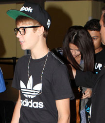 Billy's Hot Picks 738 Justin Beiber 583deba2abc07.jpg