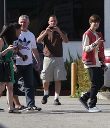 Billy's Hot Picks 738 Justin Beiber 583debbac6b73.jpg