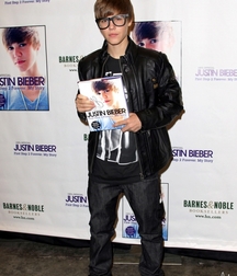 Billy's Hot Picks 740 Justin Beiber 583debf0da8ce.jpg