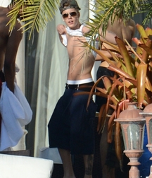 Billy's Hot Picks 740 Justin Beiber 583dec0701bc7.jpg