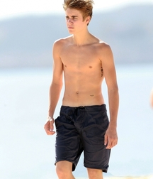Billy's Hot Picks 740 Justin Beiber 583dec11de1a8.jpg