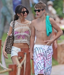 Billy's Hot Picks 739 Justin Beiber 583dec608171c.jpg