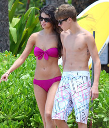 Billy's Hot Picks 745 JB Shirtless 583df2b978f71.jpg