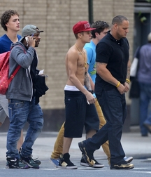 Billy's Hot Picks 745 JB Shirtless 583df2d727146.jpg