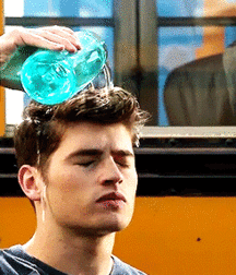 Billy's Hot Picks 754 Gifs 584630e711d50.gif