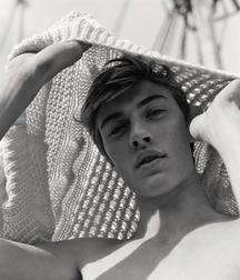 Billy's Hot Picks 755 58463182d64f0.jpg