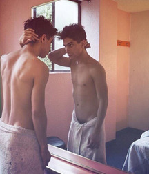 Billy's Hot Picks 786 Towels 586352e146507.jpg