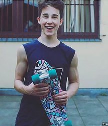 Billy's Hot Picks 825 Hunter Rowland 58aa392112231.jpg