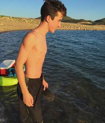 Billy's Hot Picks 825 Hunter Rowland 58aa3924dd95c.jpg