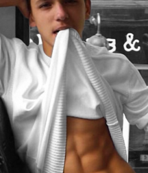 Billy's Hot Picks 827 58b09c90cf327.png
