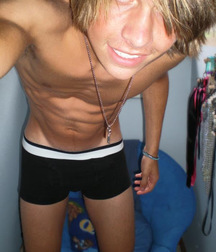 Billy's Hot Picks 891 Shirtless 58fa62c8d9e0e.jpg